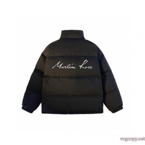 STUSSYダウンジャケット最新話題沸騰中 期限限定！ 綺麗な偽物 ブランド ショップ